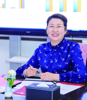 元琛科技總經(jīng)理 梁燕 元琛科技總經(jīng)理 梁燕