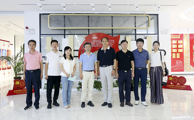 九三學社遼寧省委調(diào)研組到元琛科技參觀調(diào)研 九三學社遼寧省委調(diào)研組到元琛科技參觀調(diào)研